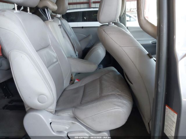 2015 TOYOTA SIENNA 5TDYK3DC1FS551028 Photo 7