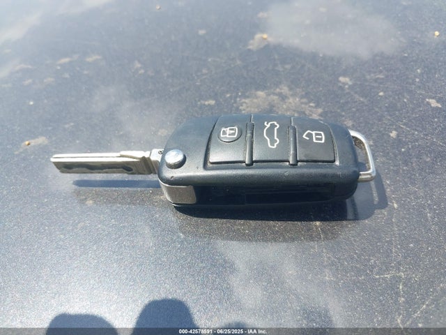 2011 AUDI A3 WAUDFAFM3BA096829 Photo 10