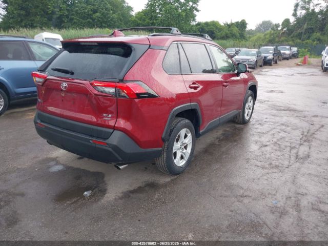 2019 TOYOTA RAV4 JTMP1RFV6KD506382 Photo 3
