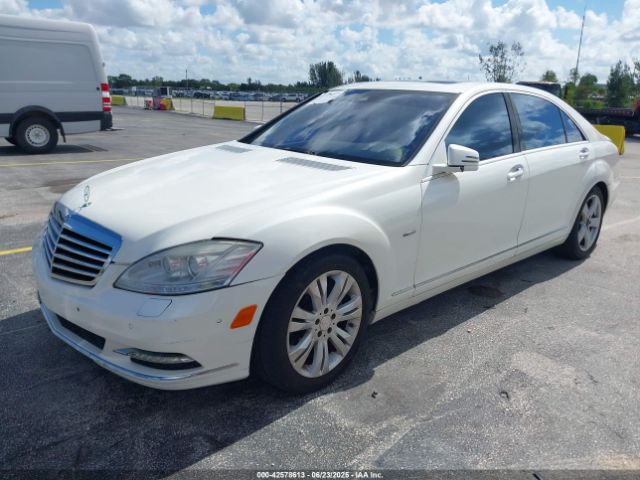 2010 MERCEDES-BENZ S 550 WDDNG7BB6AA333698 Photo 1