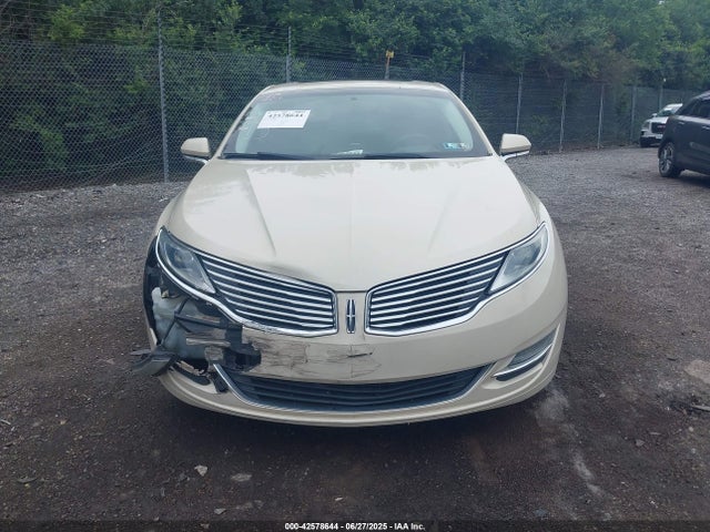 Lincoln MKZ 2014 3LN6L2LU8ER813195 Image 13
