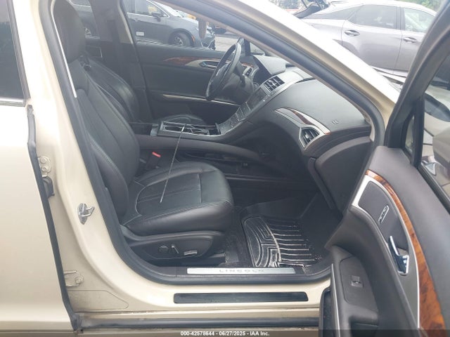Lincoln MKZ 2014 3LN6L2LU8ER813195 Image 5