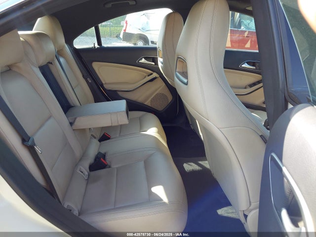 WDDSJ4EBXFN184548 Mercedes-Benz 2015