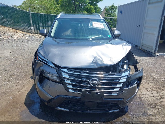 JN8BT3DD1RW450611 Nissan Rogue