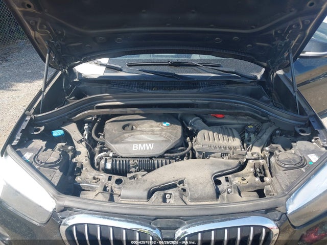 WBXHT3C3XH5F82629 BMW 2017