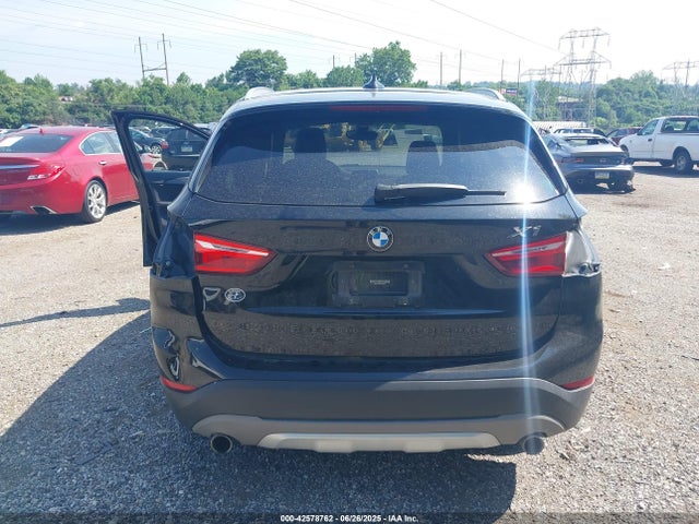 WBXHT3C3XH5F82629 BMW 2017
