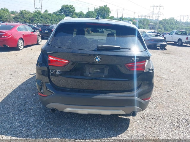 WBXHT3C3XH5F82629 BMW 2017