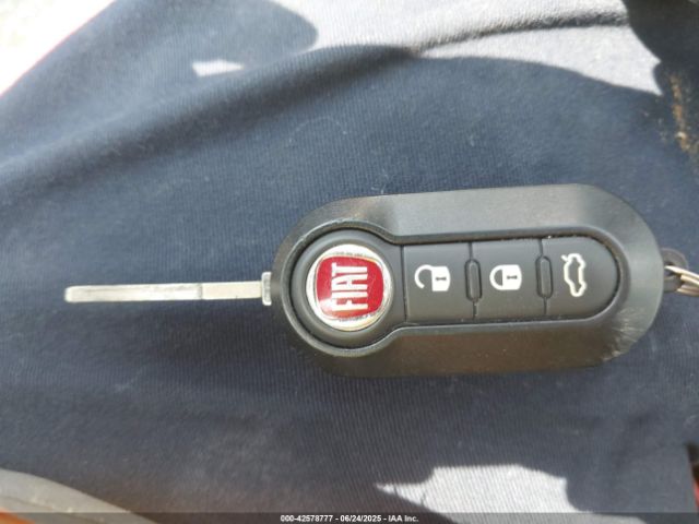 2019 FIAT 500 3C3CFFKH2KT820396 Photo 10