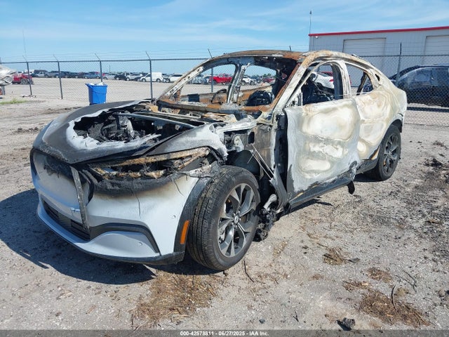 Ford 2023 2023 3FMTK3R79PMB00982 Image 2