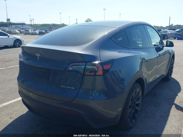 2023 TESLA MODEL Y 7SAYGDEEXPA208408 Photo 3