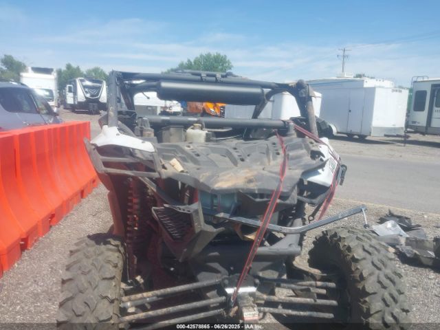 2024 CAN-AM MAVERICK X3 3JBVGAV20RE000136 Photo 5
