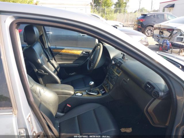 2007 MERCEDES-BENZ C 230 WDBRF52H37F870823 Photo 4