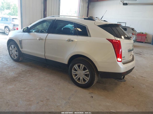 2013 CADILLAC SRX 3GYFNGE30DS655632 Photo 2