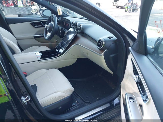 W1KAF4HB9RR157525 Mercedes-Benz m254