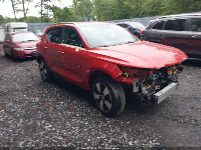 2022 VOLVO XC40 YV4162UK5N2696616