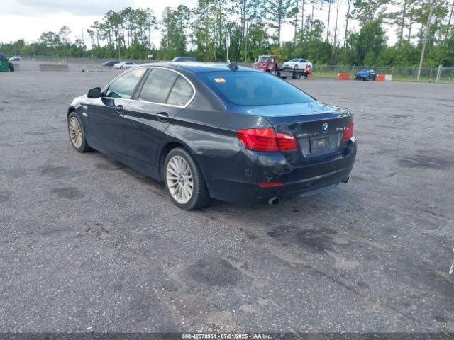 2013 BMW 535I WBAFR7C51DC818824 Photo 2