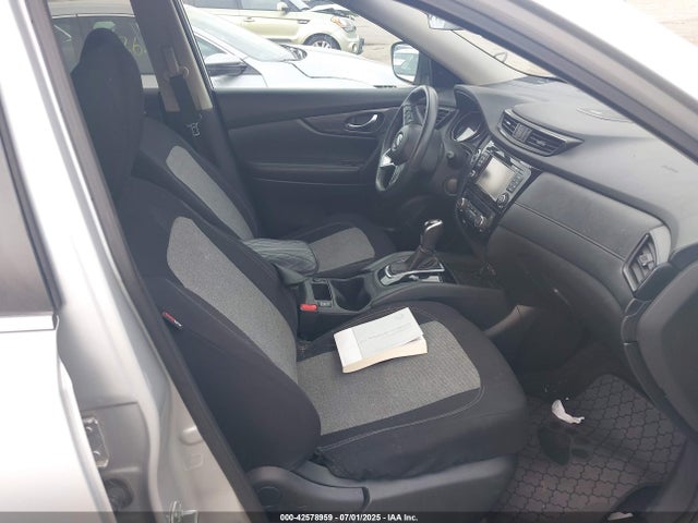 5N1ET2MVXHC828724 Nissan 2017
