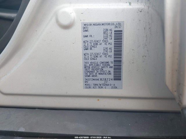 5N1ET2MVXHC828724 Nissan 2017