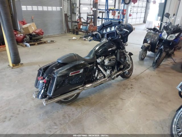 2022 HARLEY-DAVIDSON FLHX 1HD1KBC18NB623844 Photo 3