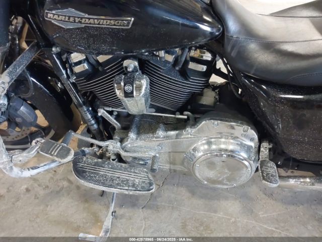 2022 HARLEY-DAVIDSON FLHX 1HD1KBC18NB623844 Photo 8