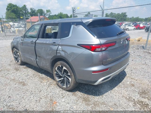 2022 MITSUBISHI OUTLANDER JA4J4UA83NZ040784 Photo 2