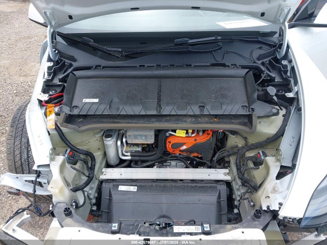 2023 TESLA MODEL Y 7SAYGDEE1PF768532 Photo 9