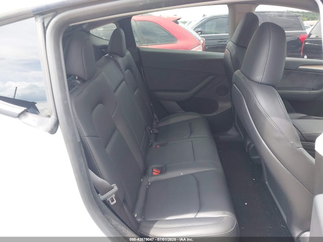 2023 TESLA MODEL Y 7SAYGDEE1PF768532 Photo 7