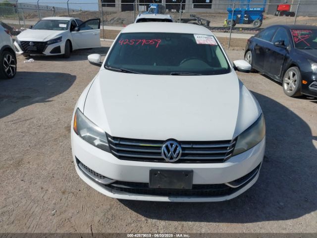 1VWAS7A30EC053025 Volkswagen 2014