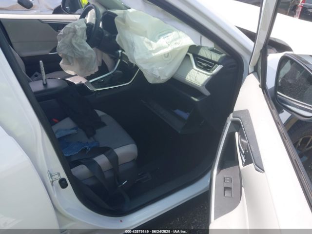 2024 TOYOTA RAV4 HYBRID JTMRWRFV7RD243677 Photo 4