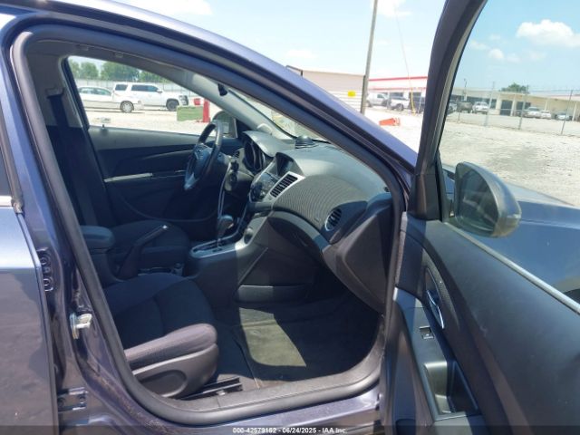 2014 CHEVROLET CRUZE 1G1PC5SB7E7343283 Photo 4