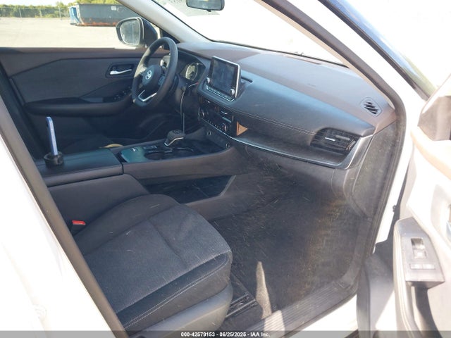 5N1AT3BA6MC745208 Nissan Rogue