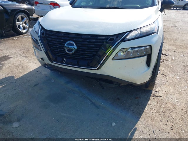 5N1AT3BA6MC745208 Nissan Rogue