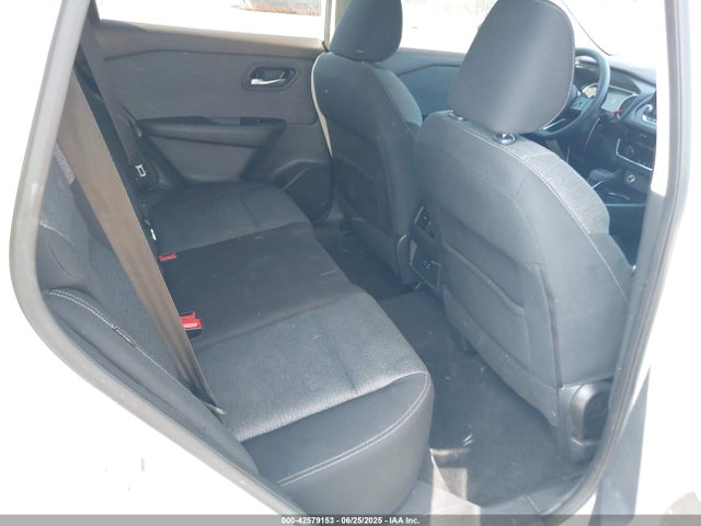 5N1AT3BA6MC745208 Nissan Rogue