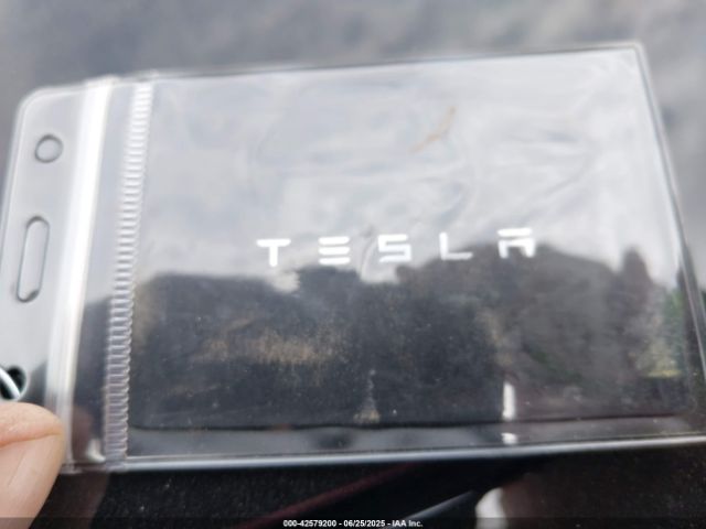 2020 TESLA MODEL Y 5YJYGDEE6LF017451 Photo 10