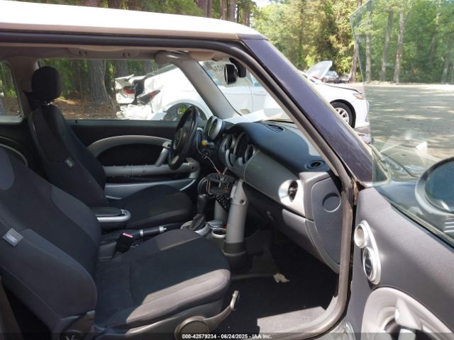 2005 MINI COOPER WMWRC33545TJ70677 Photo 4