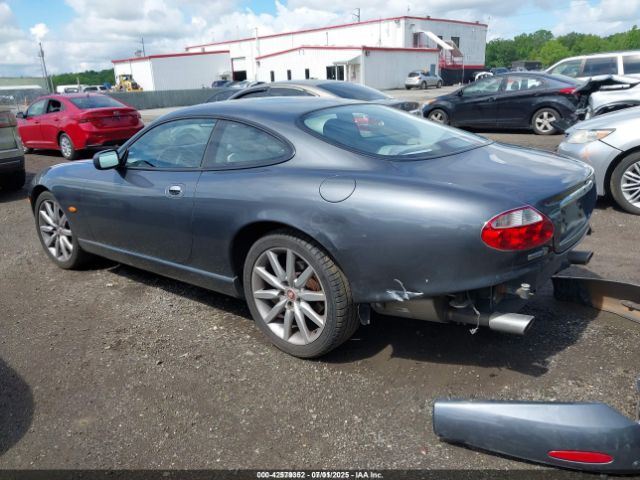 2005 JAGUAR XK8 SAJDA41C552A43201 Photo 2