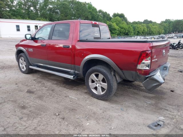 2013 RAM 1500 1C6RR7LTXDS649494 Photo 2