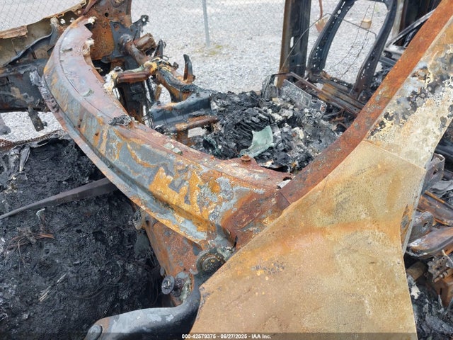 1GCUDGEL7NZ554205 Chevrolet l87