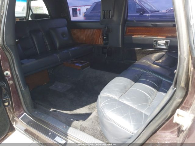 1987 LINCOLN TOWN CAR 1LNBM81F6HY678663 Photo 7