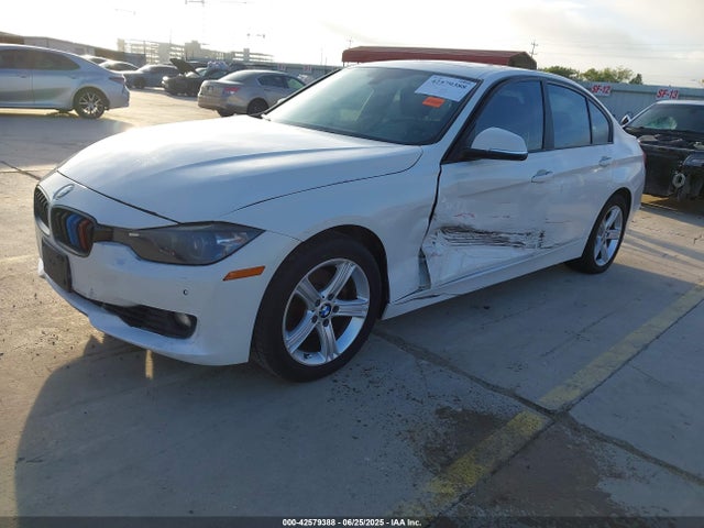 BMW 2015 2015 WBA3C1C59FK120021 Image 2