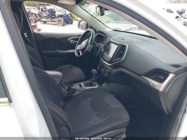 2015 JEEP CHEROKEE 1C4PJLCSXFW616529 Photo 4