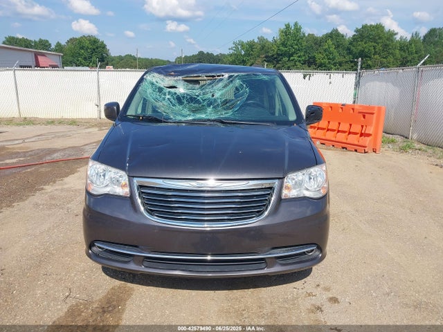 2C4RC1BG2FR636786 Chrysler Town and Country