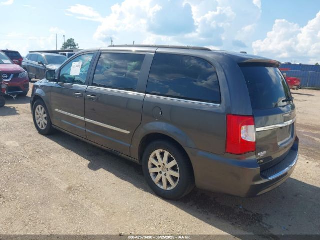 2015 CHRYSLER TOWN & COUNTRY 2C4RC1BG2FR636786 Photo 2