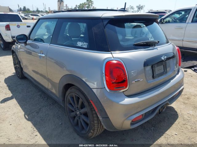 2017 MINI HARDTOP 2 DOOR WMWXP7C34H2C61768 Photo 2