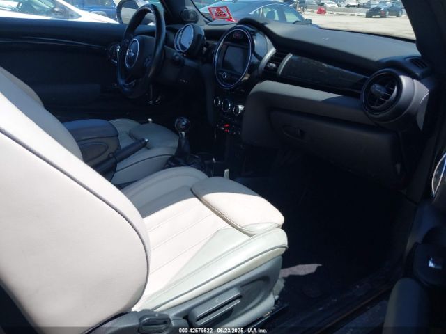 2017 MINI HARDTOP 2 DOOR WMWXP7C34H2C61768 Photo 4