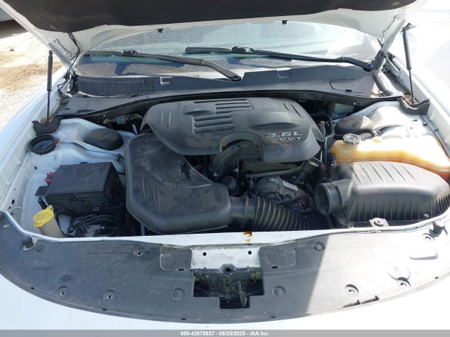 2C3CDXBGXFH835908 Dodge 2015