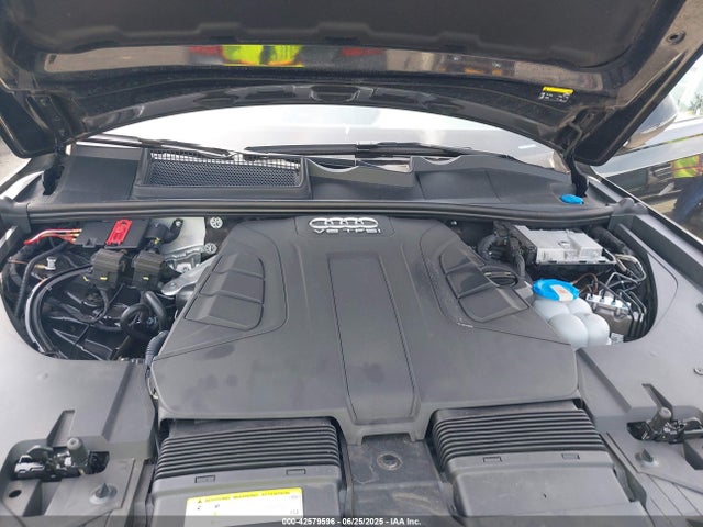 2017 AUDI Q7 WA1LAAF72HD016378 Photo 9