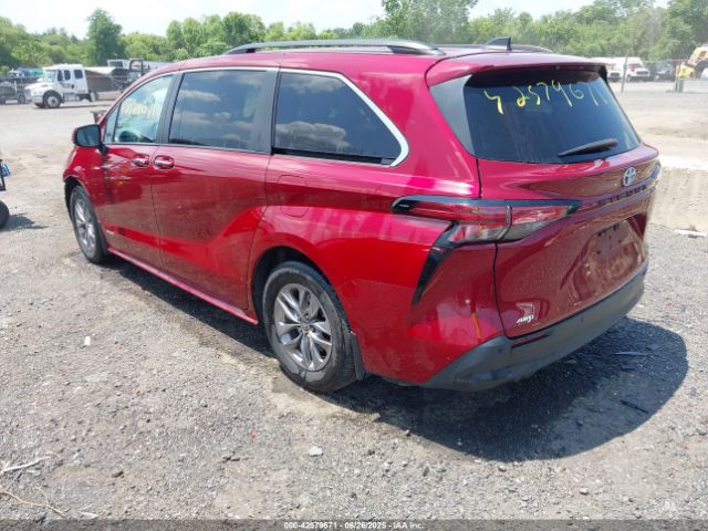 2021 TOYOTA SIENNA 5TDYSKFC5MS018541 Photo 2
