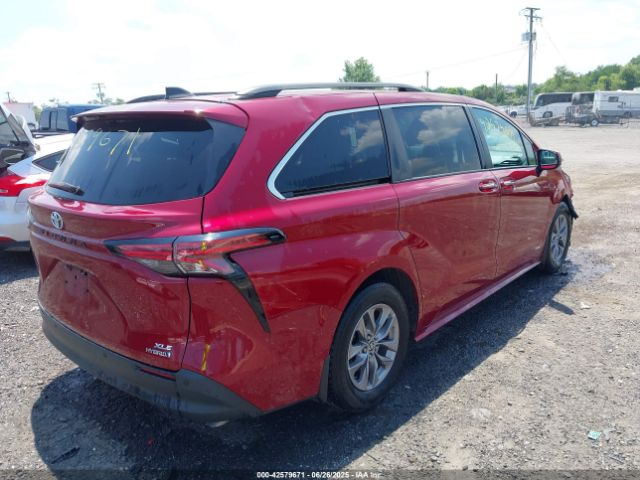 2021 TOYOTA SIENNA 5TDYSKFC5MS018541 Photo 3