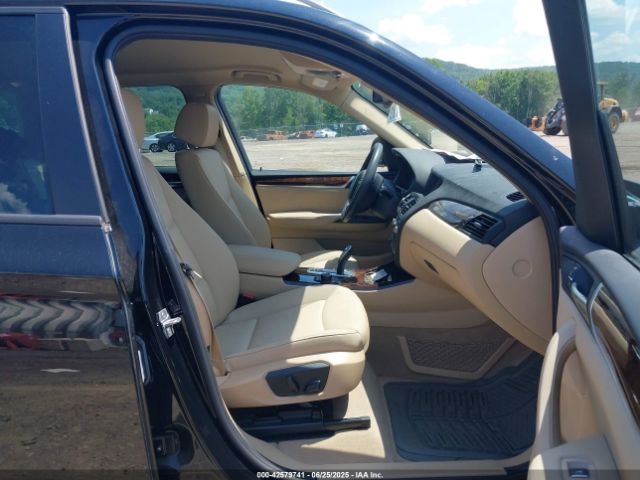 2016 BMW X3 5UXWX9C50G0D71916 Photo 4
